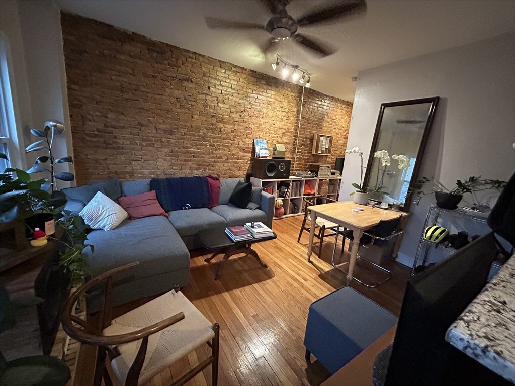 2 bed, 1 bath apartment for rent at 14 Evergreen Sq Unit 2FL, Somerville — photo 5 of 16
