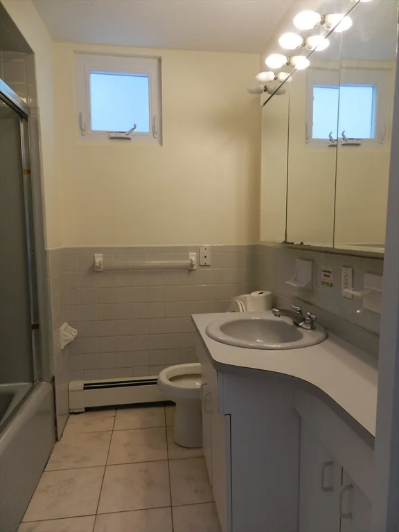 2 bed, 2 bath apartment for rent at 14 Fairmont St Unit 1, Cambridgeport — photo 2 of 13