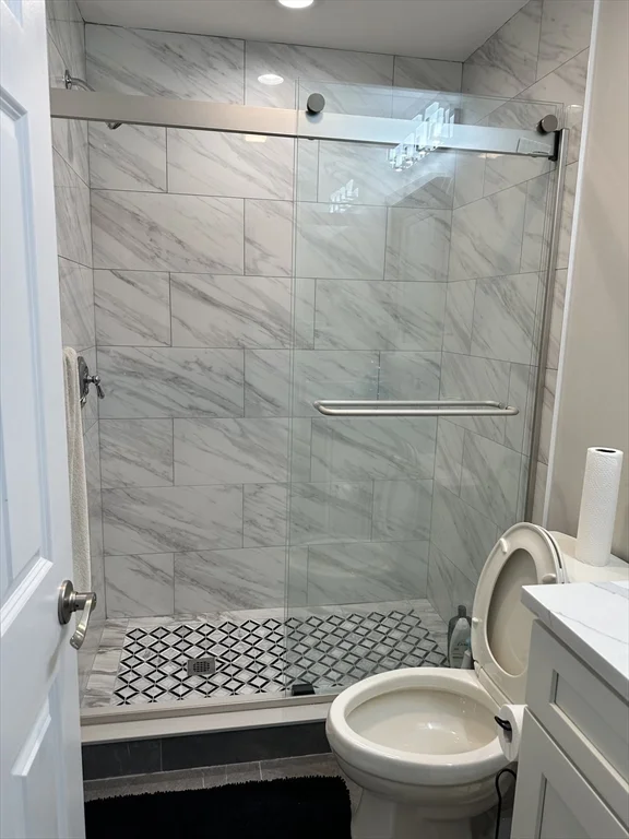 4 bed, 3 bath apartment for rent at 14 Fairview Rd, Lynnfield — photo 12 of 40