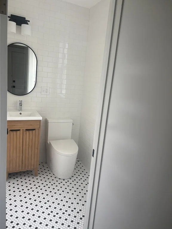 2 bed, 2 bath apartment for rent at 14 Fairview Unit 1, Roslindale — photo 13 of 24