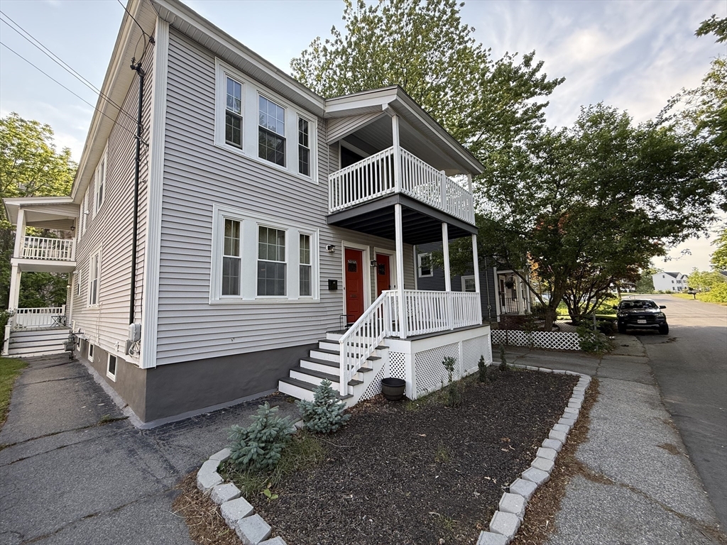 3 bed, 1 bath apartment for rent at 14 Fleming Unit 14, Andover — photo 2 of 21