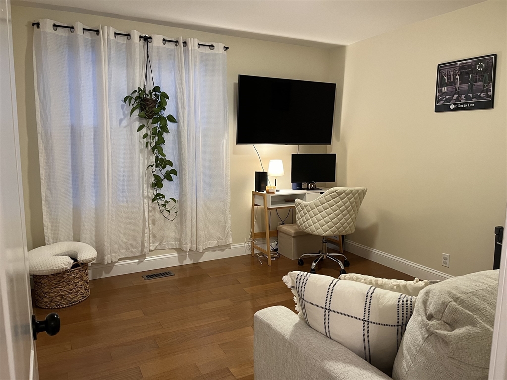 3 bed, 1 bath apartment for rent at 14 Fleming Unit 14, Andover — photo 8 of 21