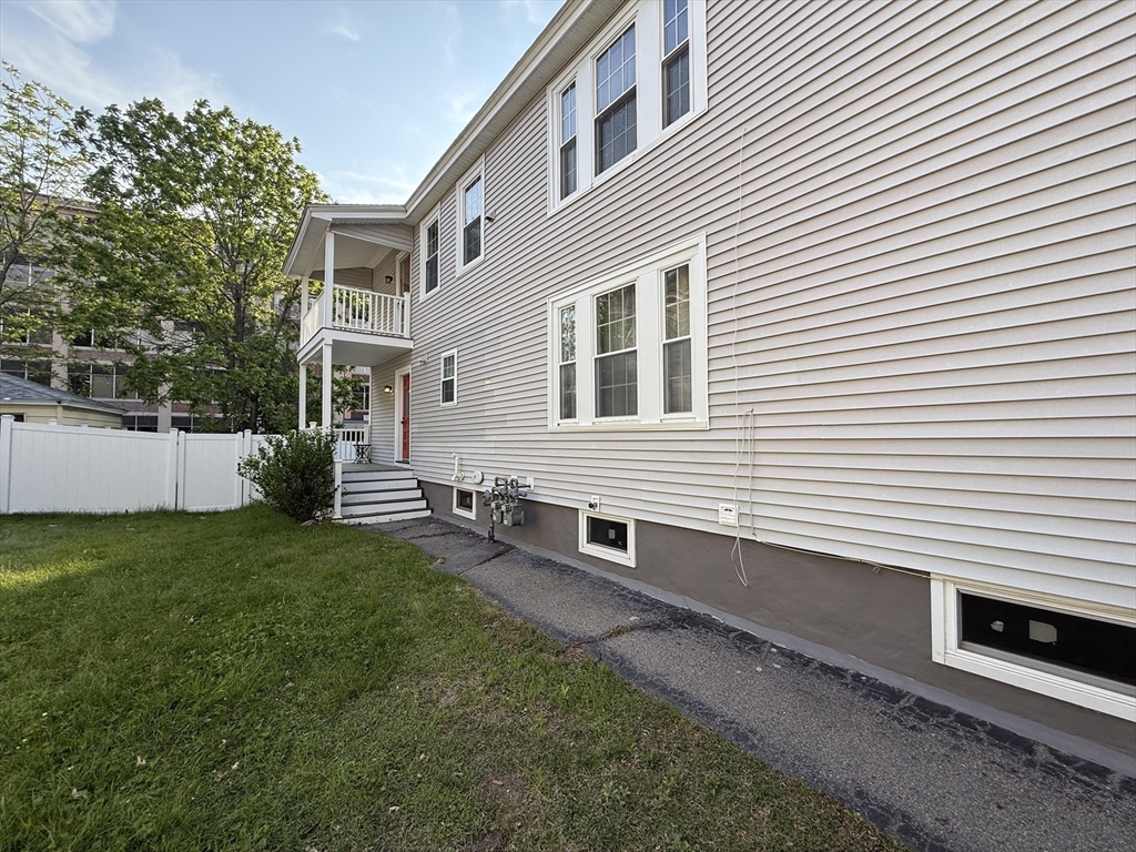 3 bed, 1 bath apartment for rent at 14 Fleming Unit 14, Andover — photo 20 of 21