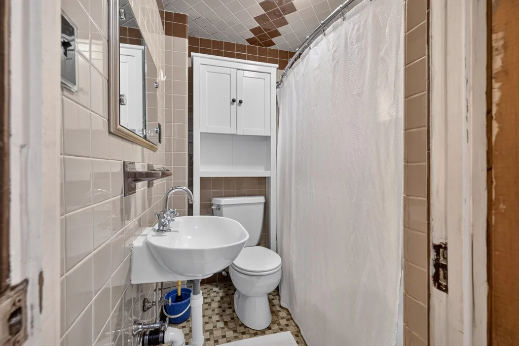 3 bed, 1 bath apartment for rent at 14 Flint Ave, East Somerville — photo 12 of 15