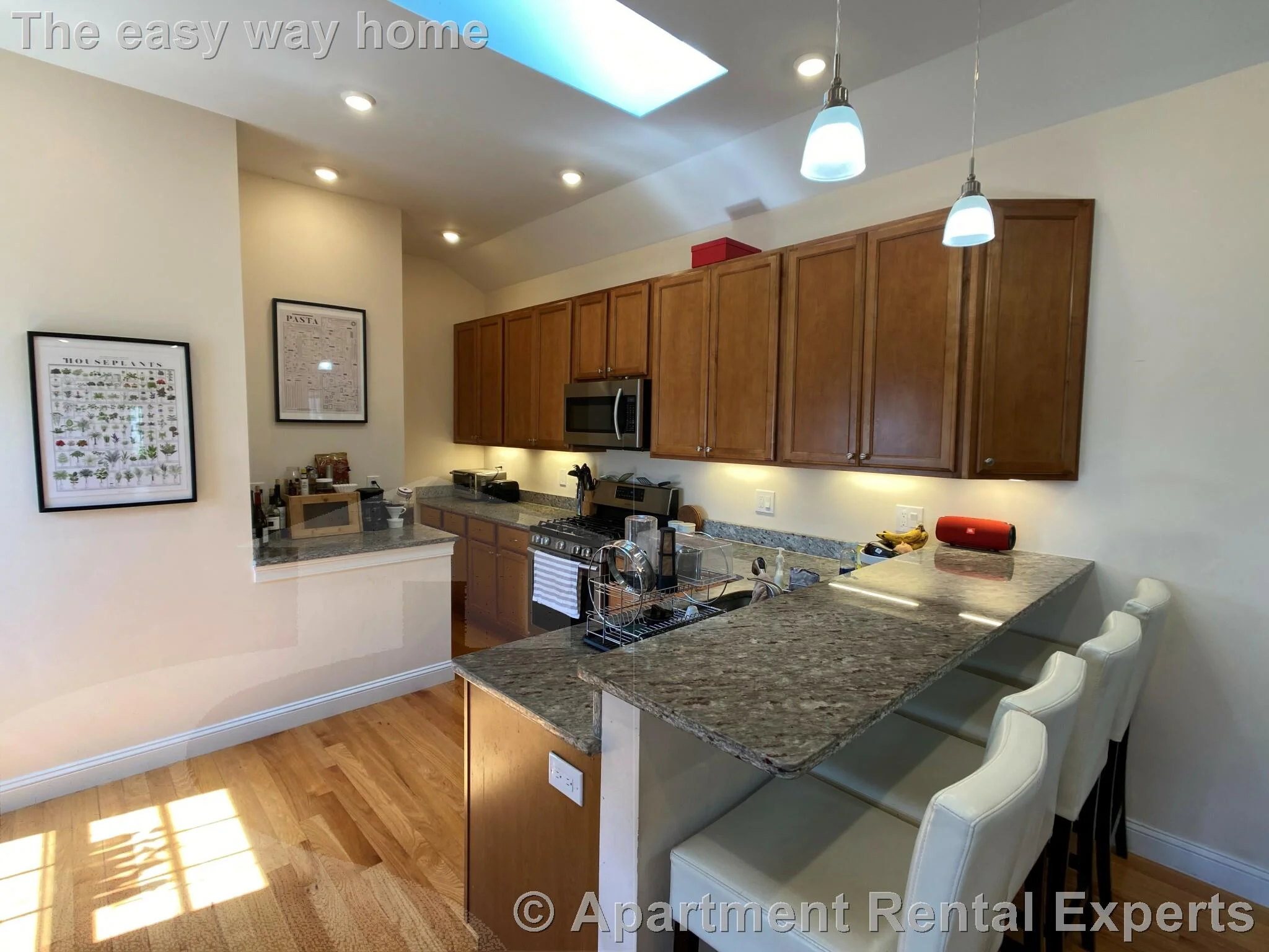 3 bed, 2 bath apartment for rent at 14 Flint St Unit 2, East Somerville — photo 3 of 13