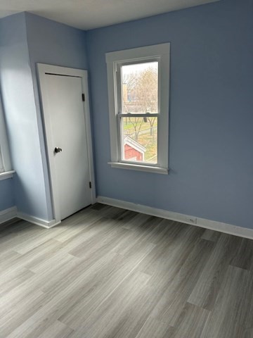 4 bed, 1 bath apartment for rent at 14 Florence St Unit 2, Providence — photo 9 of 25