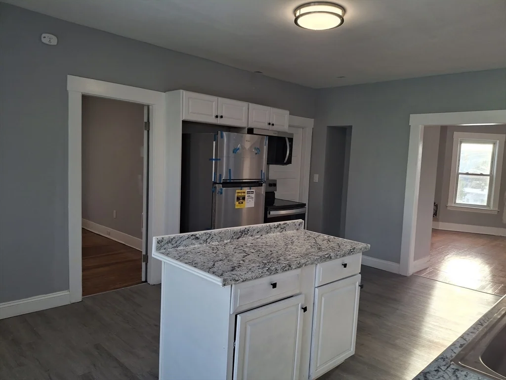 2 bed, 1 bath apartment for rent at 14 Florence St Unit 3, Leominster — photo 2 of 14