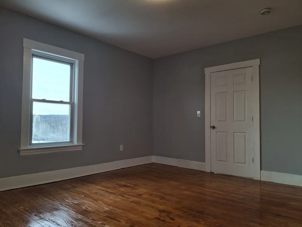 2 bed, 1 bath apartment for rent at 14 Florence St Unit 3, Leominster — photo 11 of 14