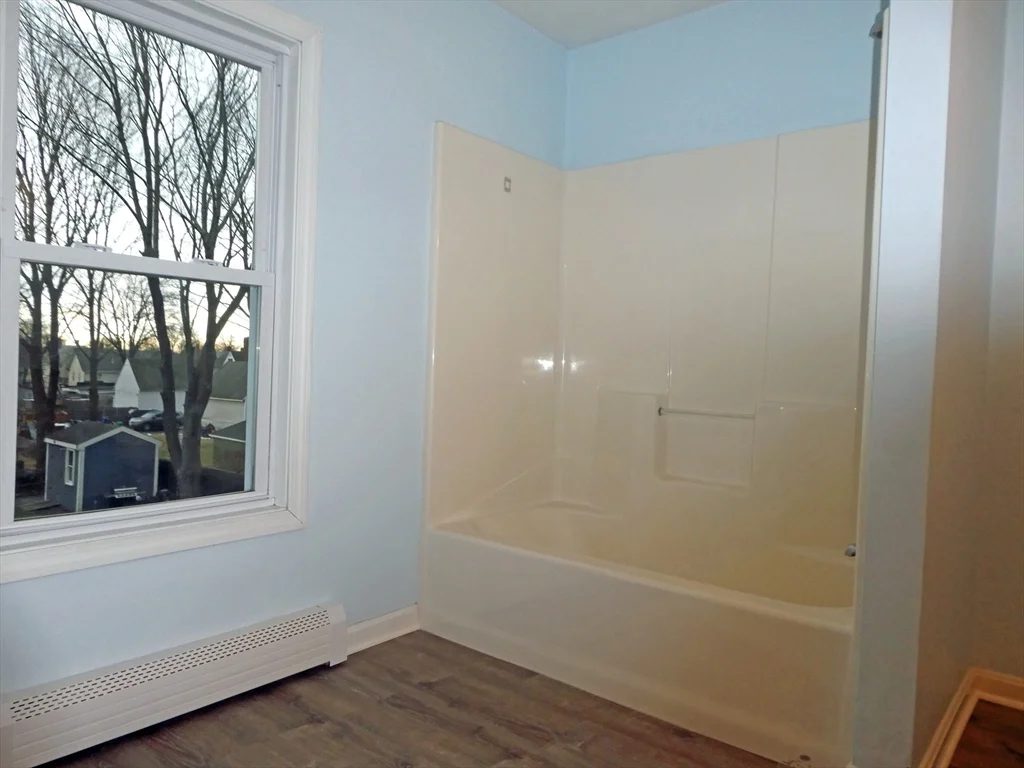 3 bed, 1 bath apartment for rent at 14 Forest St Unit 2, Middleboro — photo 16 of 22