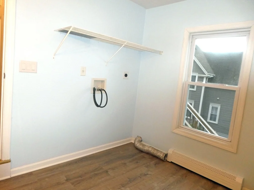 3 bed, 1 bath apartment for rent at 14 Forest St Unit 2, Middleboro — photo 17 of 22