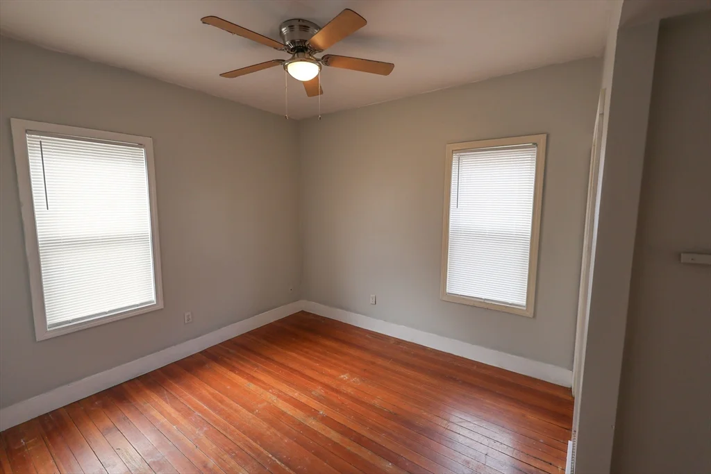 4 bed, 1 bath apartment for rent at 14 Fowler St Unit 2, Dorchester — photo 9 of 14