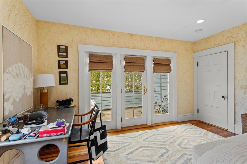 4 bed, 2 bath apartment for rent at 14 Francis Ave Unit 14, Cambridge — photo 17 of 27