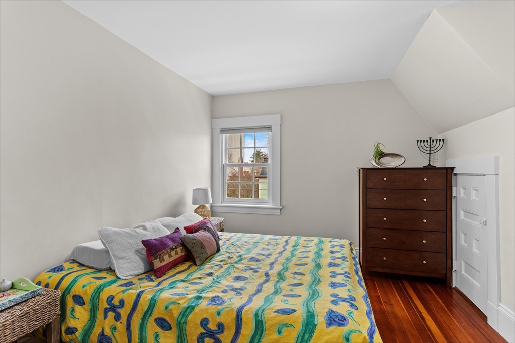 4 bed, 2 bath apartment for rent at 14 Francis Ave Unit 14, Cambridge — photo 22 of 27