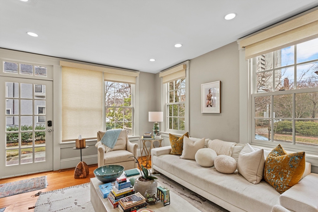 4 bed, 2 bath apartment for rent at 14 Francis Ave Unit 14, Cambridge — photo 8 of 27