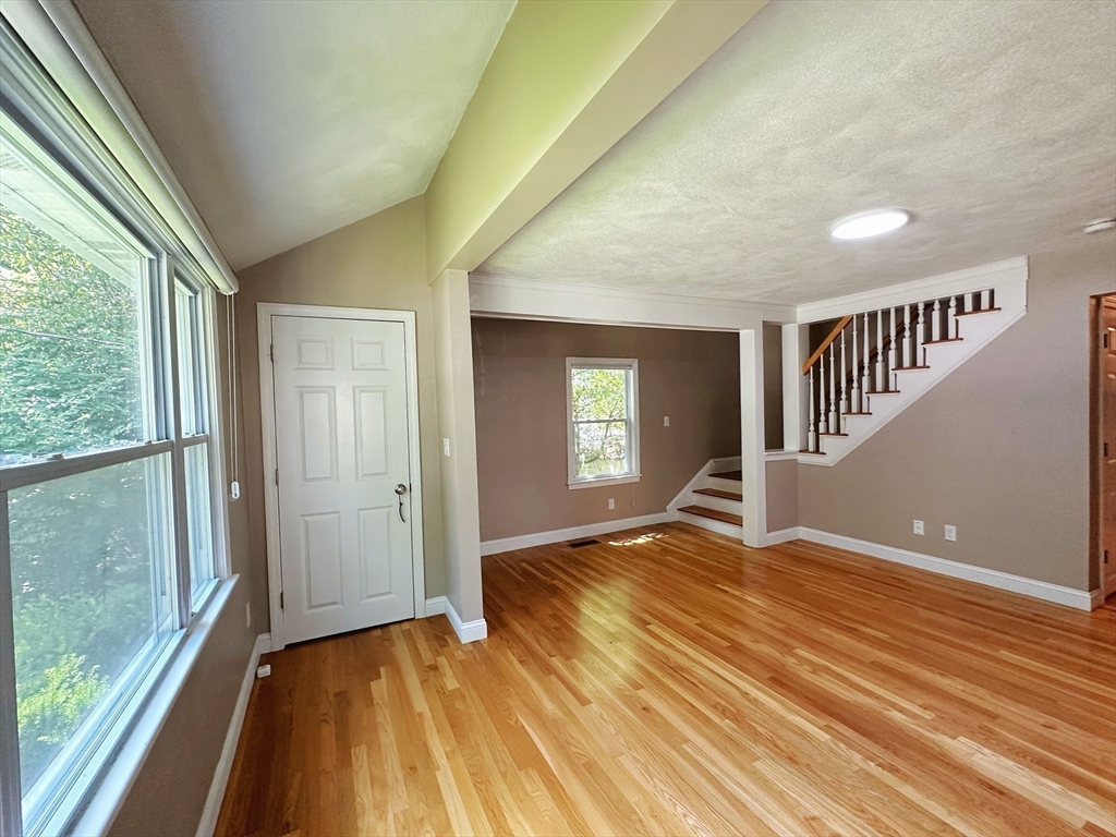 3 bed, 2 bath apartment for rent at 14 French Ave, Wayland — photo 4 of 15