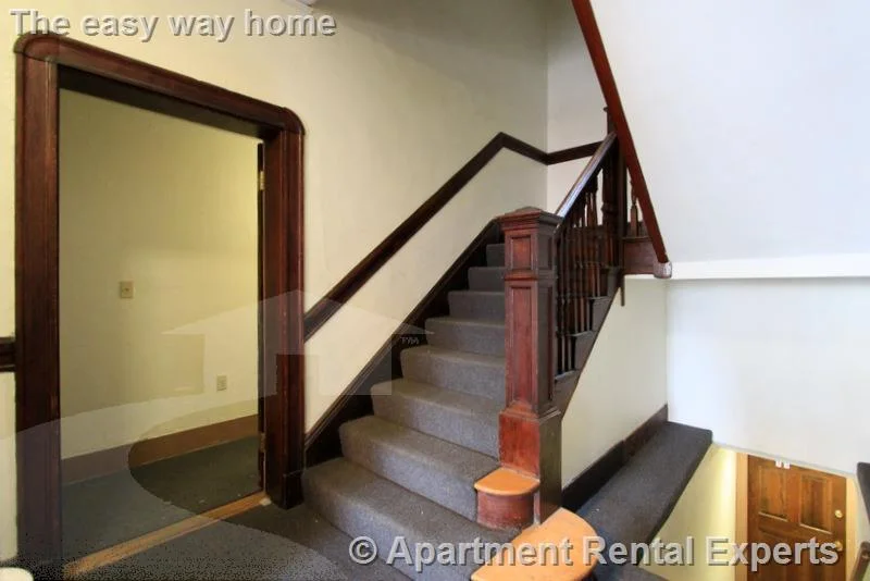 1 bed, 1 bath apartment for rent at 14 Garrison Ave Unit 10, Teele Square — photo 9 of 10