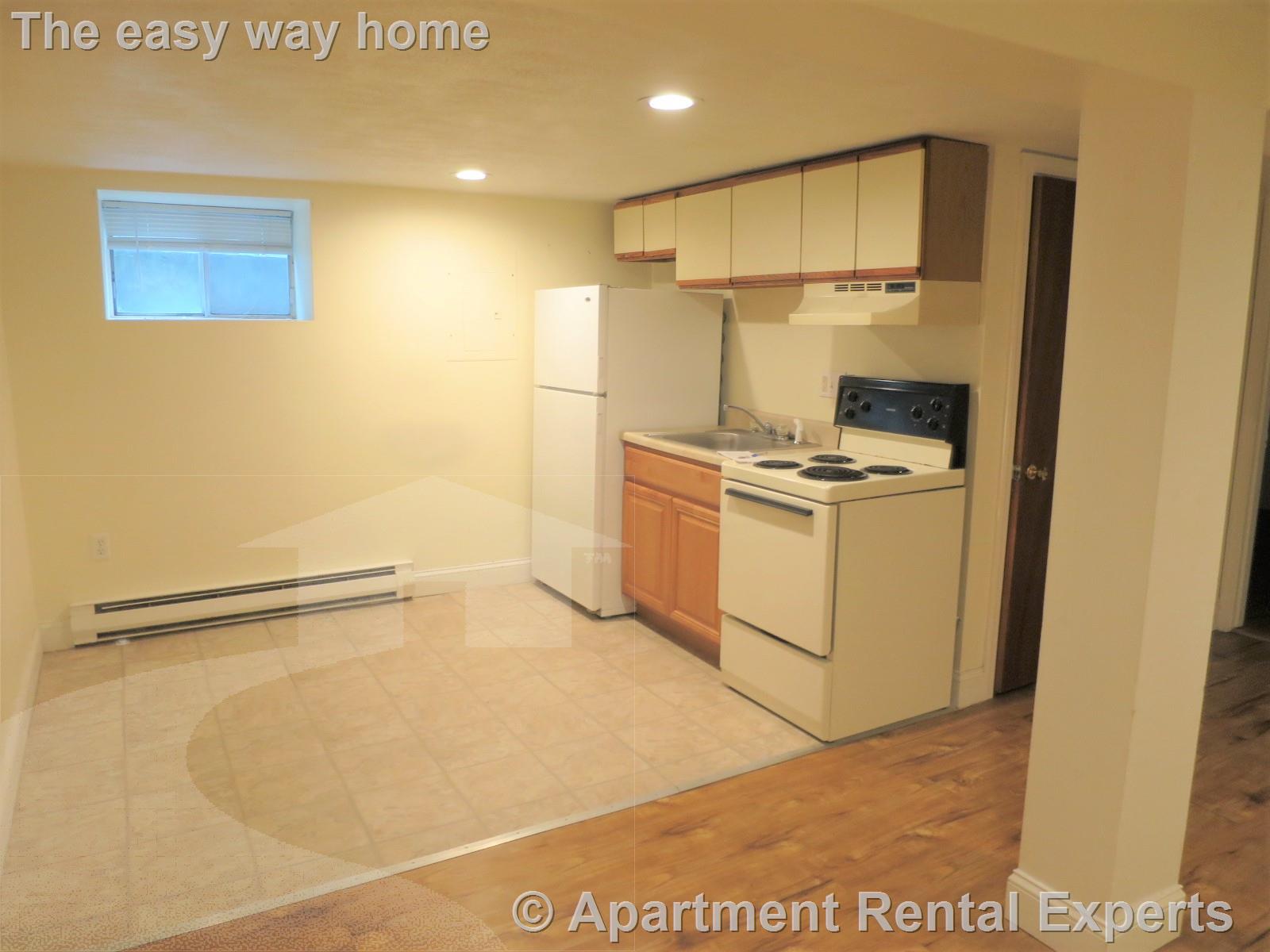 1 bed, 1 bath apartment for rent at 14 Garrison Ave Unit 13, Teele Square — photo 3 of 9