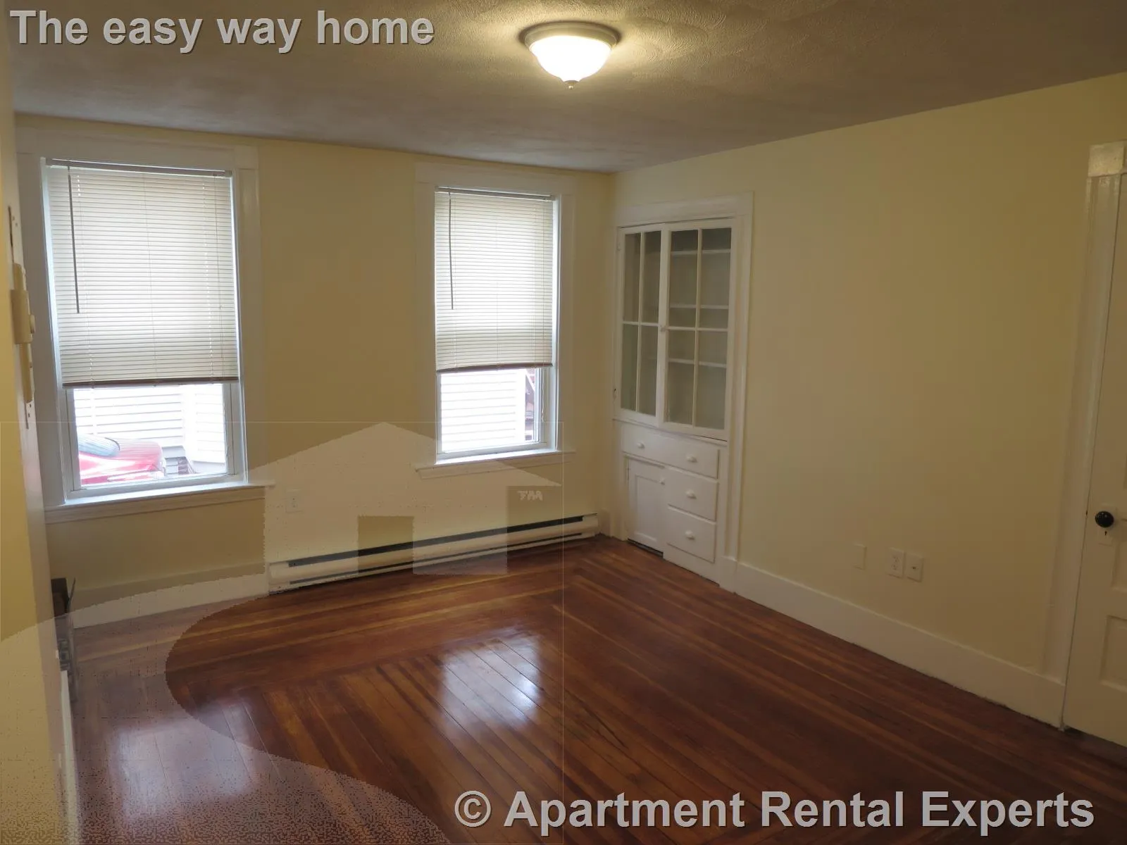 1 bed, 1 bath apartment for rent at 14 Garrison Ave Unit 2, Teele Square — photo 3 of 7