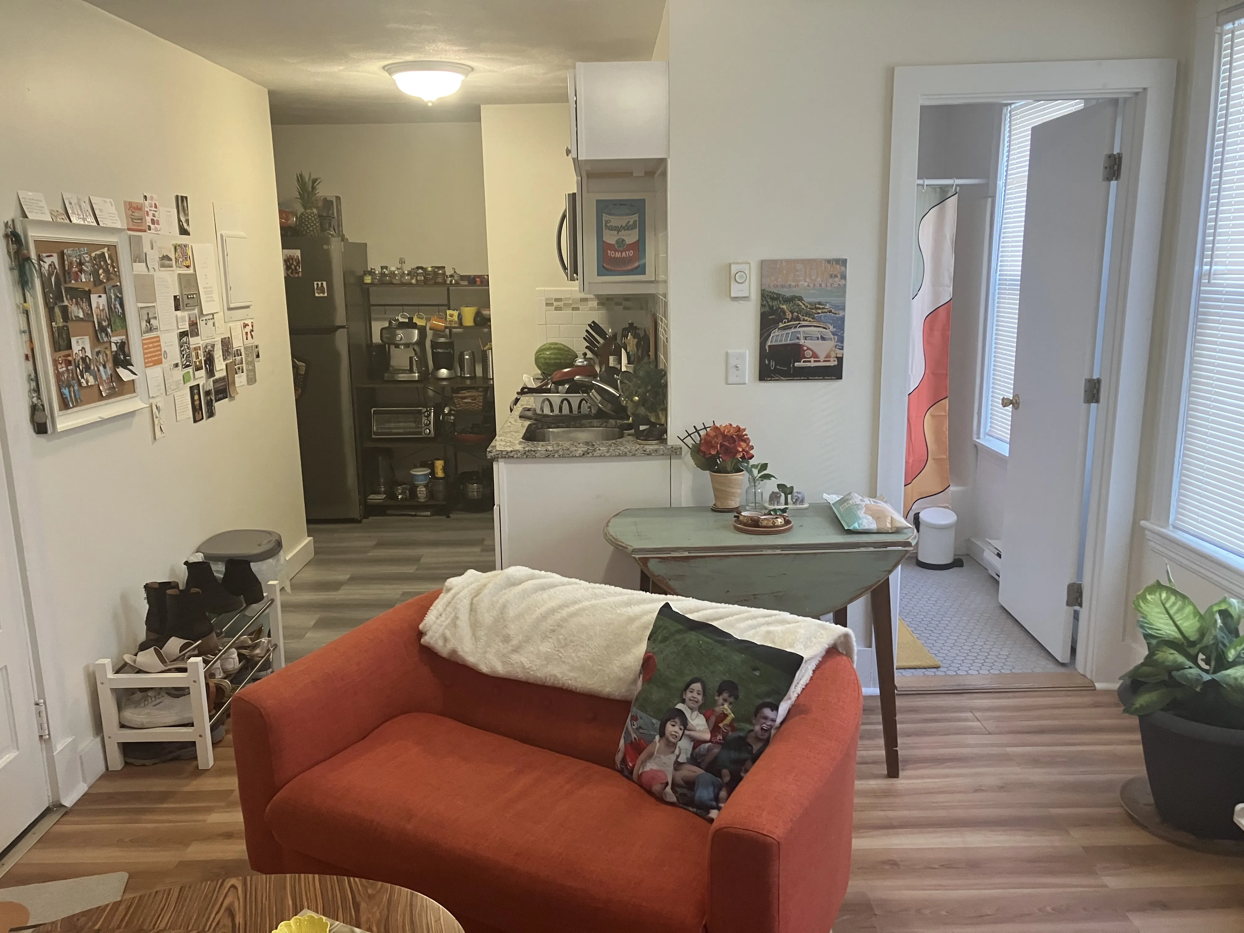 1 bed, 1 bath apartment for rent at 14 Garrison Ave Unit 3, Teele Square — photo 6 of 8