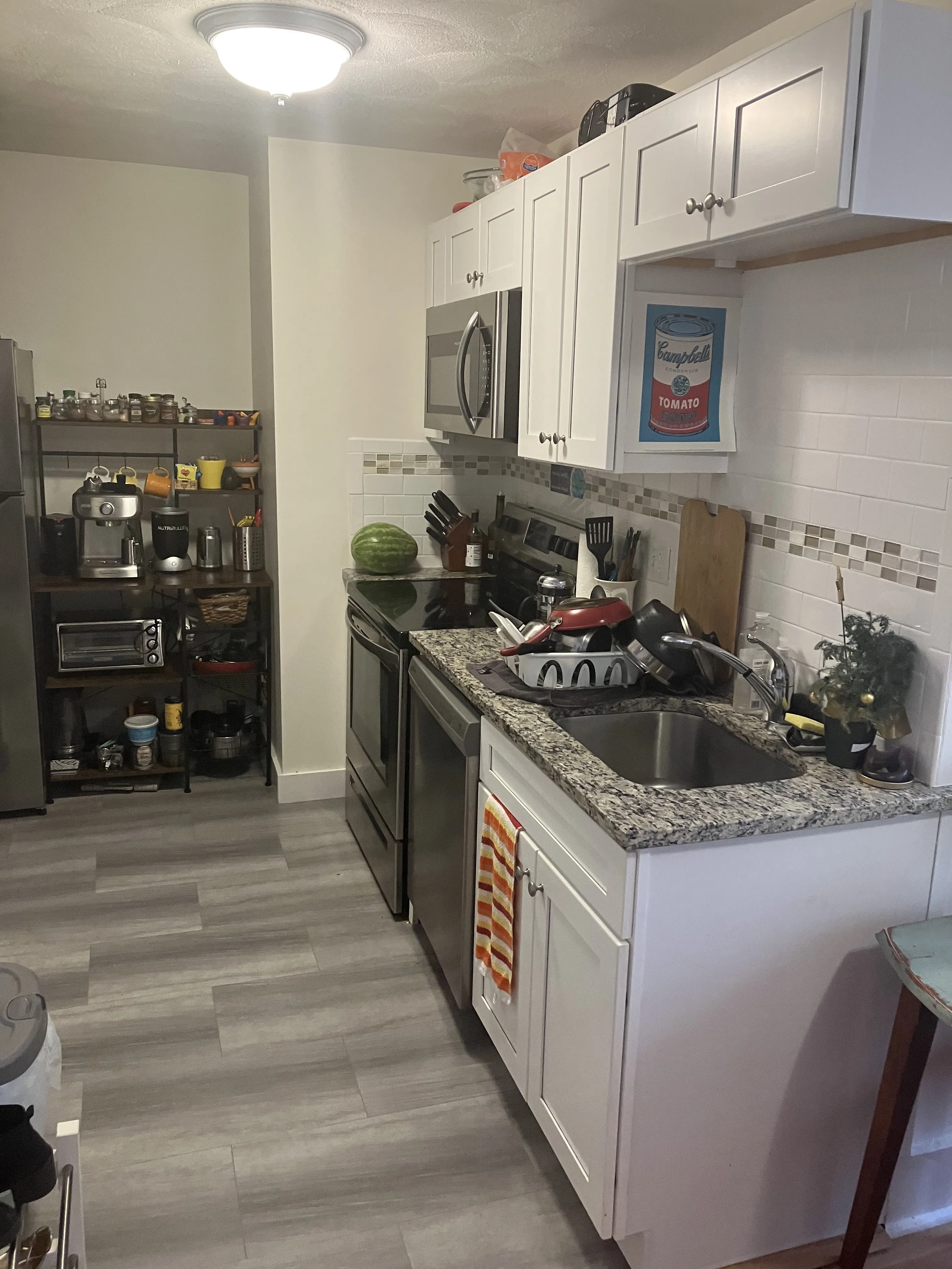 1 bed, 1 bath apartment for rent at 14 Garrison Ave Unit 3, Teele Square