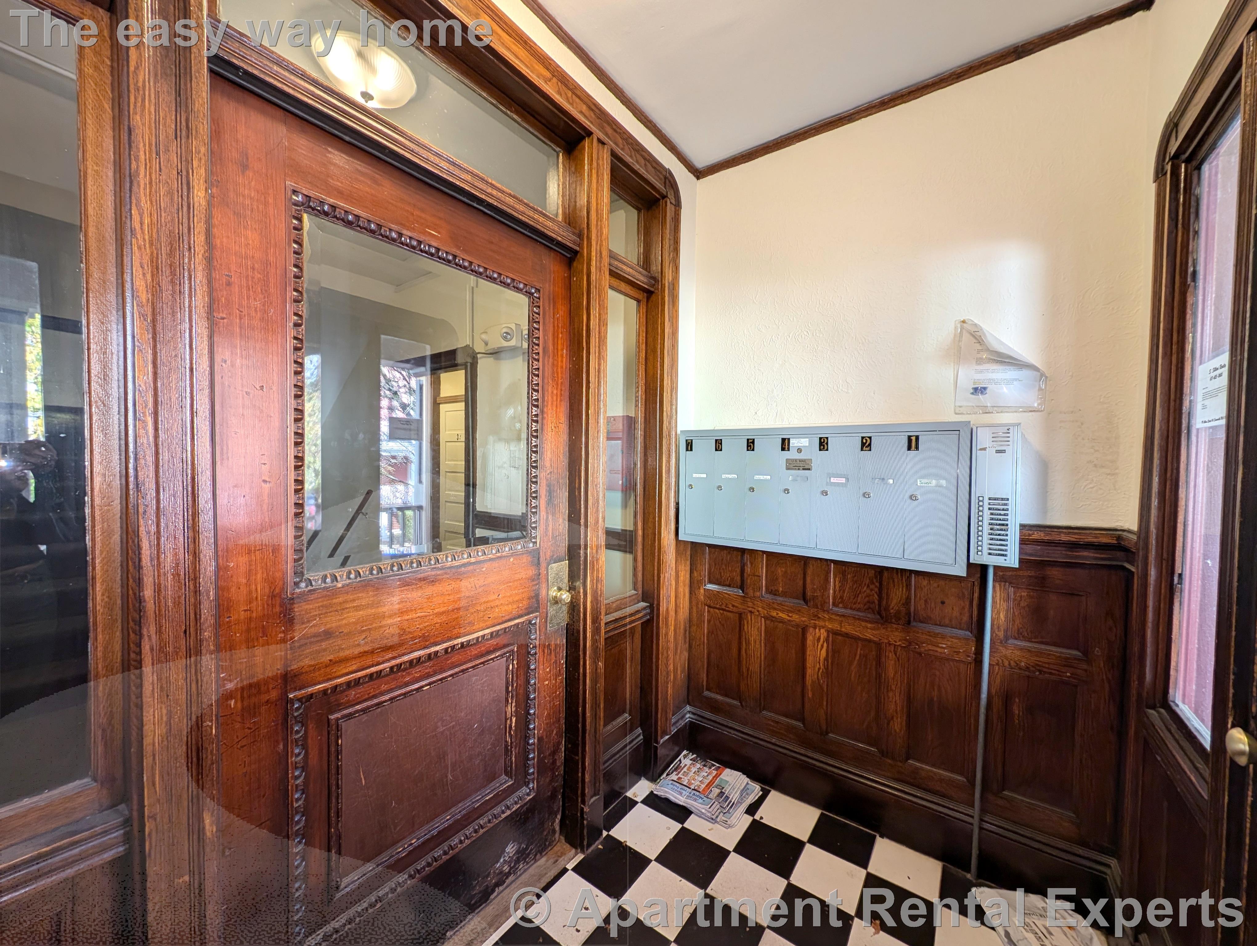 1 bed, 1 bath apartment for rent at 14 Garrison Ave Unit 6, Teele Square — photo 12 of 13