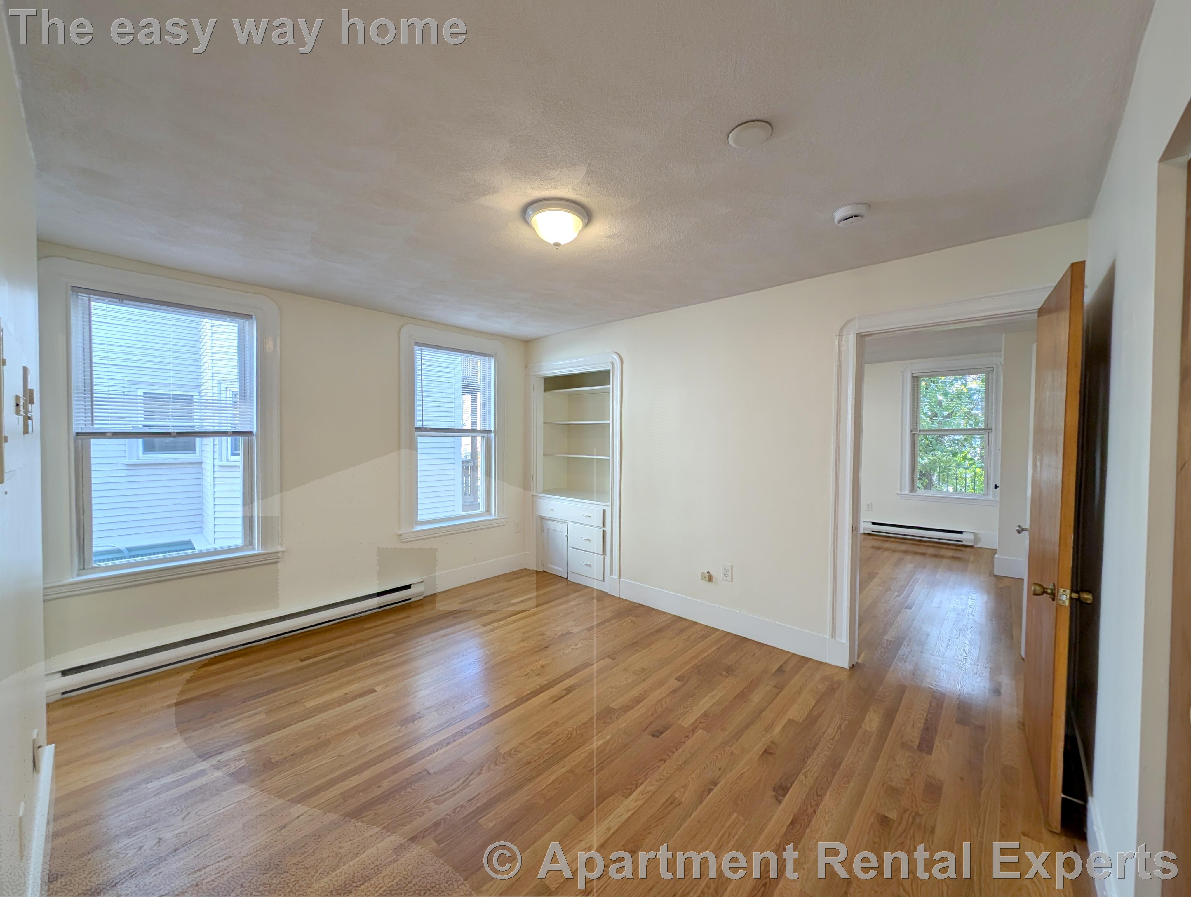 1 bed, 1 bath apartment for rent at 14 Garrison Ave Unit 6, Teele Square — photo 3 of 13