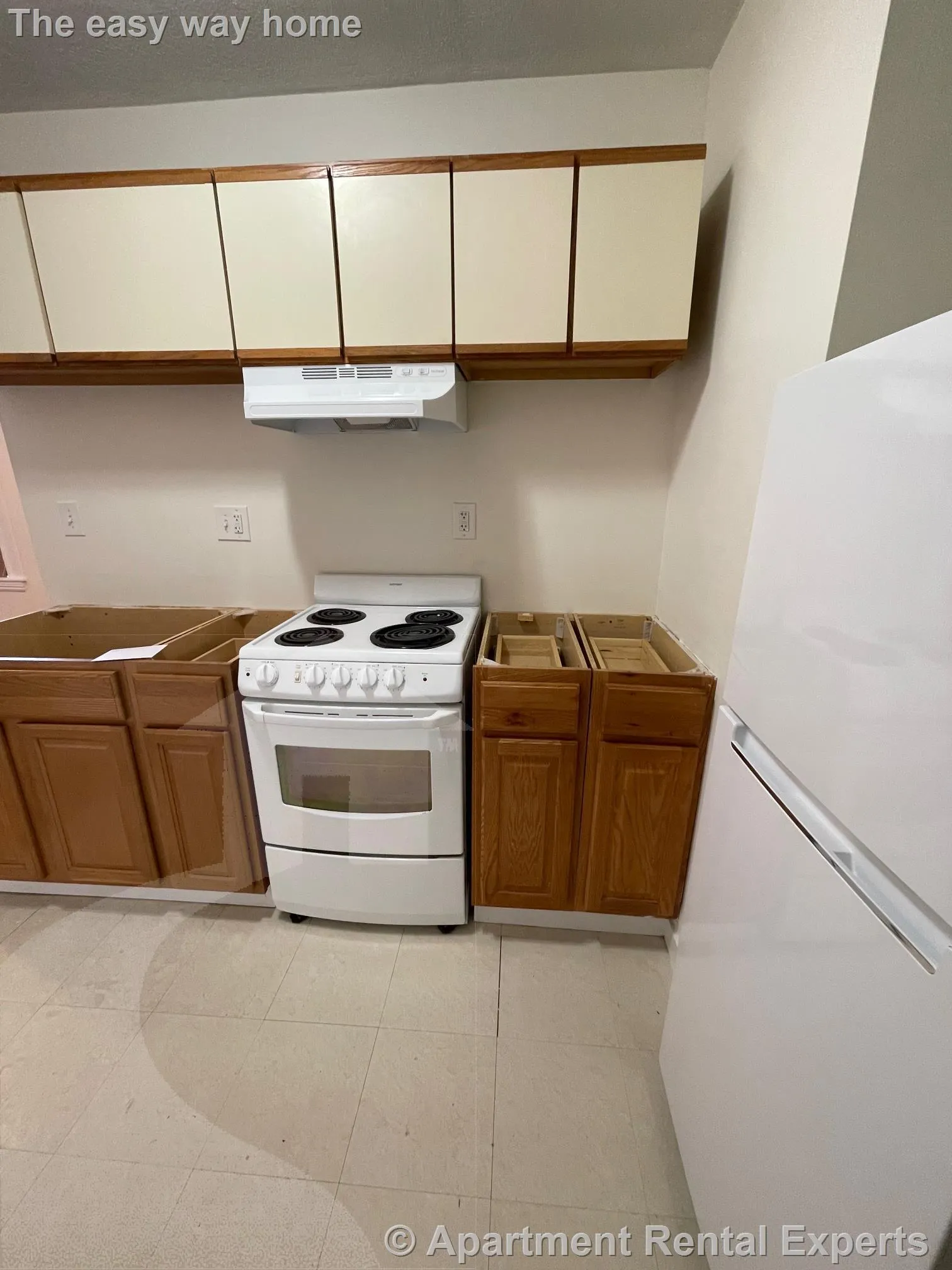 1 bed, 1 bath apartment for rent at 14 Garrison Ave Unit 9, Teele Square — photo 3 of 9
