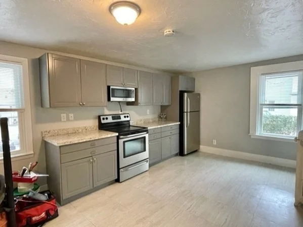 1 bed, 1 bath apartment for rent at 14 Gilson Rd Unit 1, Quincy Center — photo 4 of 13