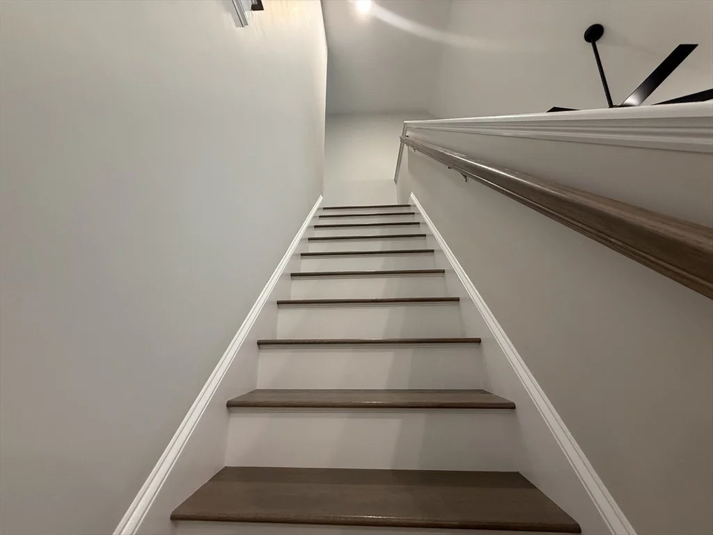2 bed, 1 bath apartment for rent at 14 Glacier Path Unit 14, Middleboro — photo 12 of 15