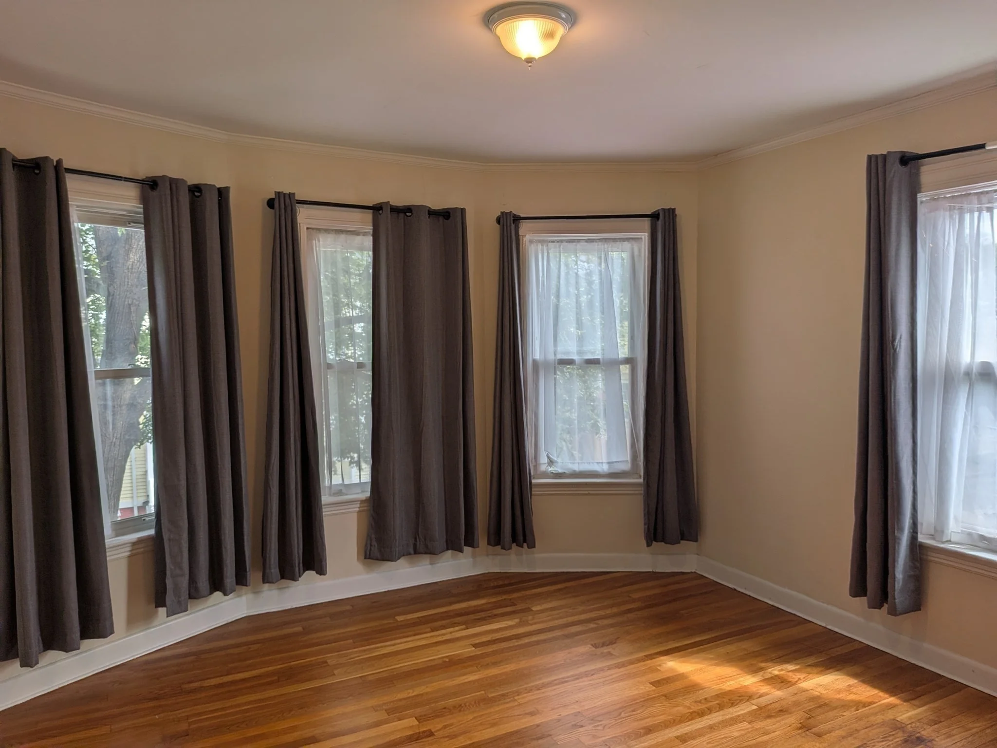 3 bed, 1 bath apartment for rent at 14 Glenwood Ave Unit 2, Cambridgeport — photo 7 of 15