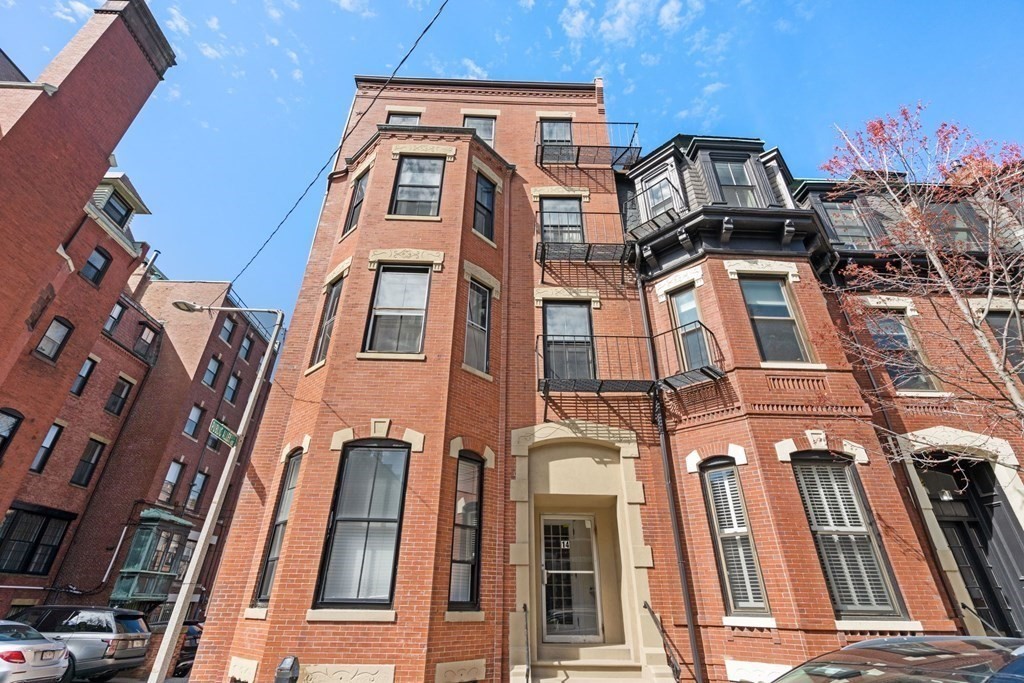 1 bed, 1 bath apartment for rent at 14 Gloucester St Unit 4B, Back Bay — photo 10 of 11