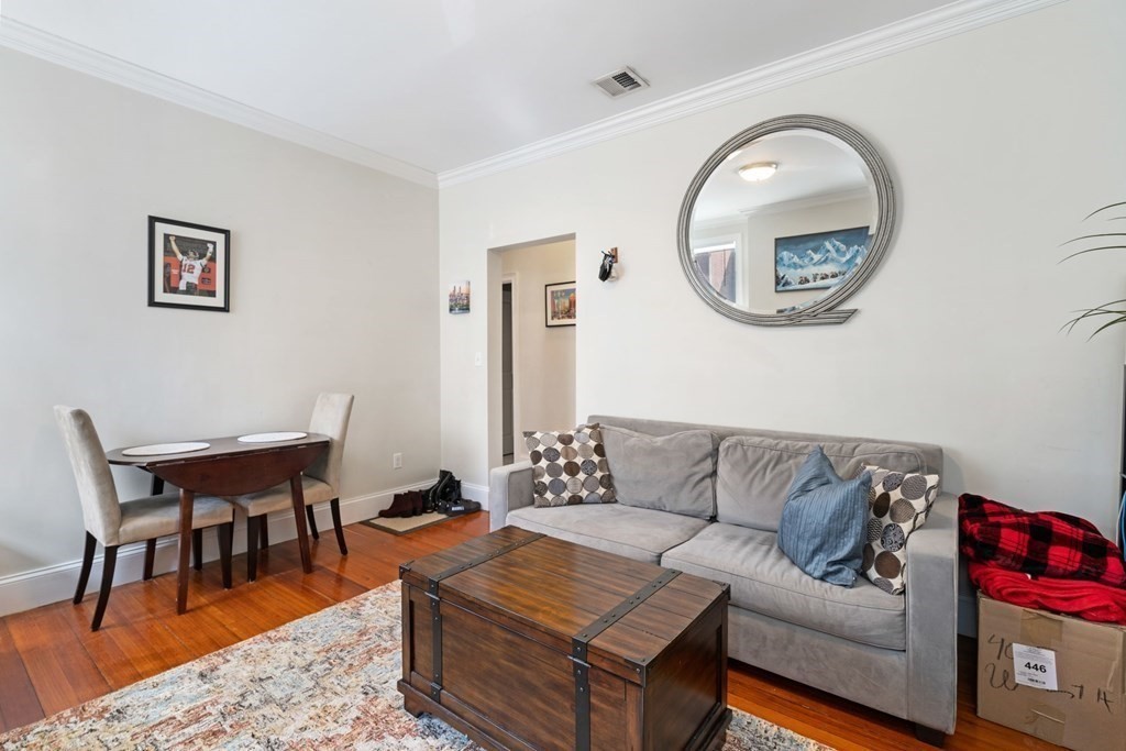 1 bed, 1 bath apartment for rent at 14 Gloucester St Unit 4B, Back Bay — photo 3 of 11