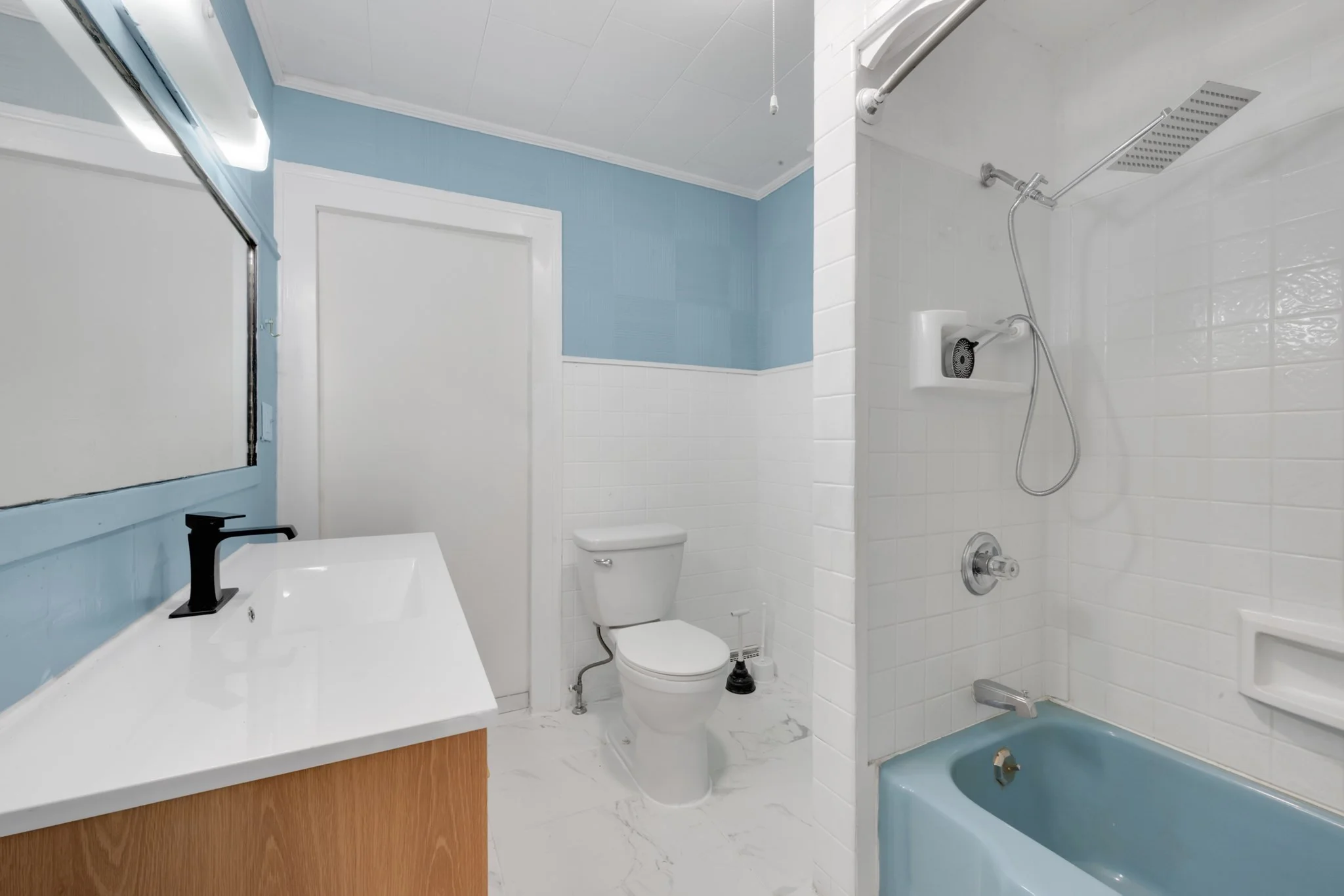 4 bed, 1 bath apartment for rent at 14 Grand St Unit 1, Leominster — photo 19 of 22