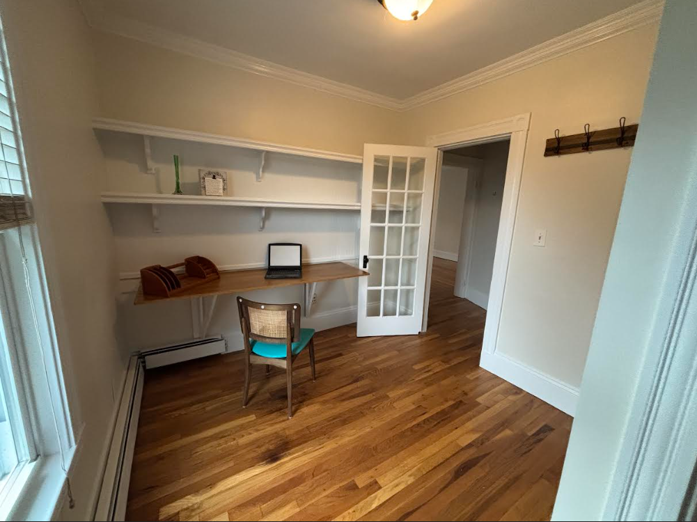 2.5 bed, 1 bath apartment for rent at 14 Greenwood Ter Unit 2, Ward Two — photo 12 of 19