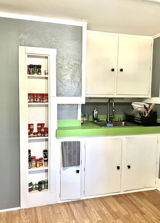 2 bed, 1 bath apartment for rent at 14 Grove Unit 2A, Merrimac — photo 8 of 13