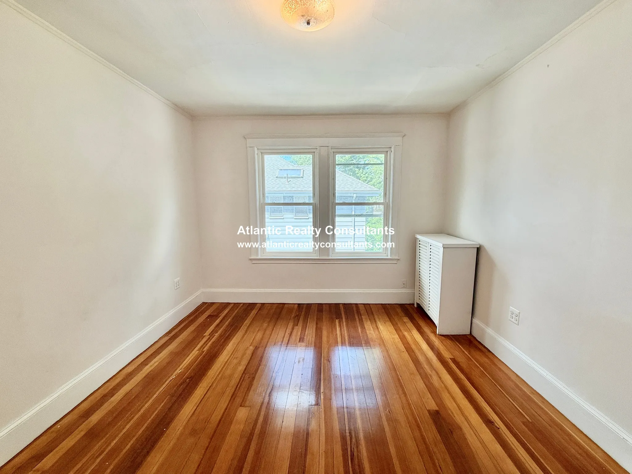 6 bed, 2 bath apartment for rent at 14 Hammondswood Rd Unit 2, Chestnut Hill — photo 21 of 23