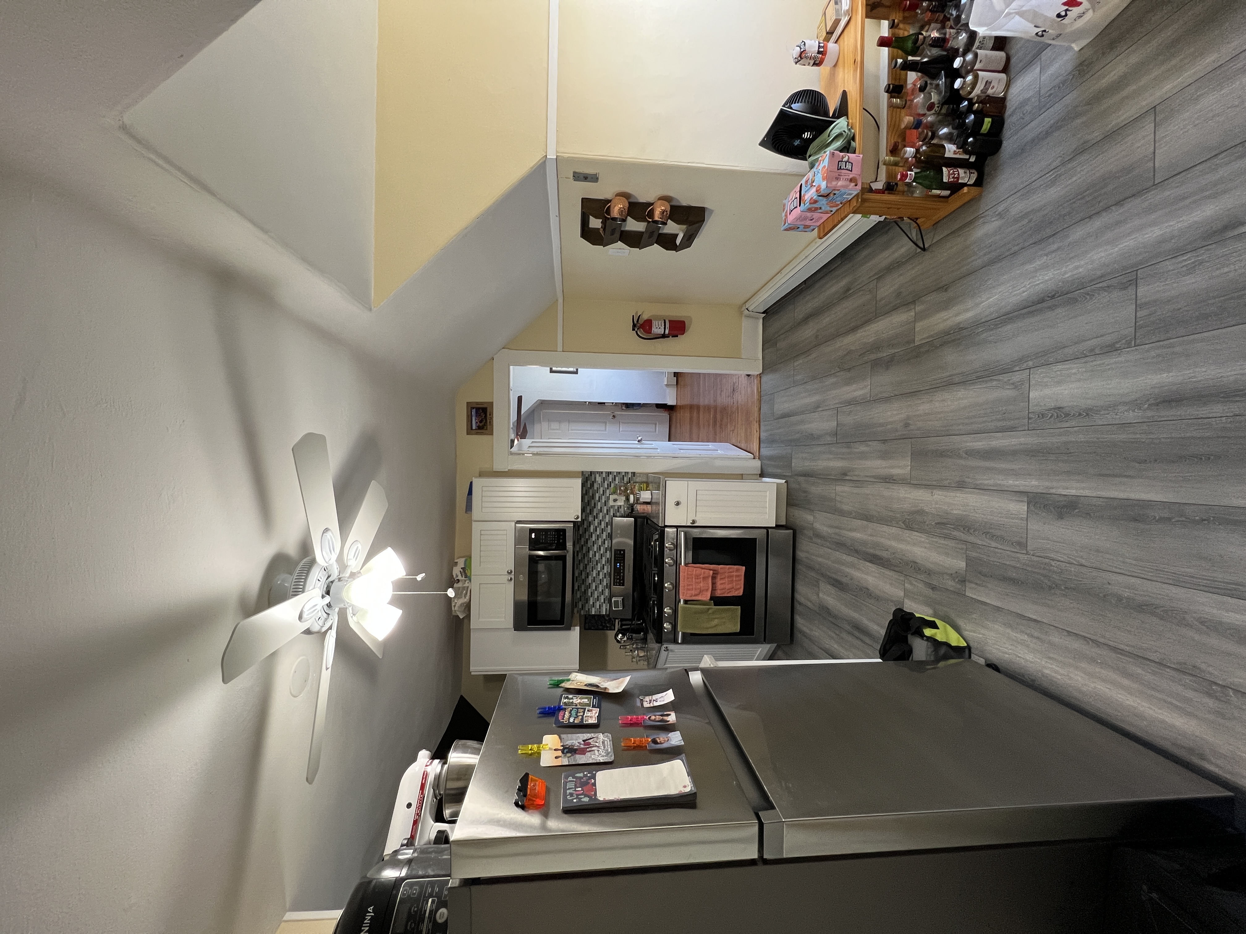 1 bed, 1 bath apartment for rent at 14 Hancock St Unit 3, Spring Hill — photo 5 of 6