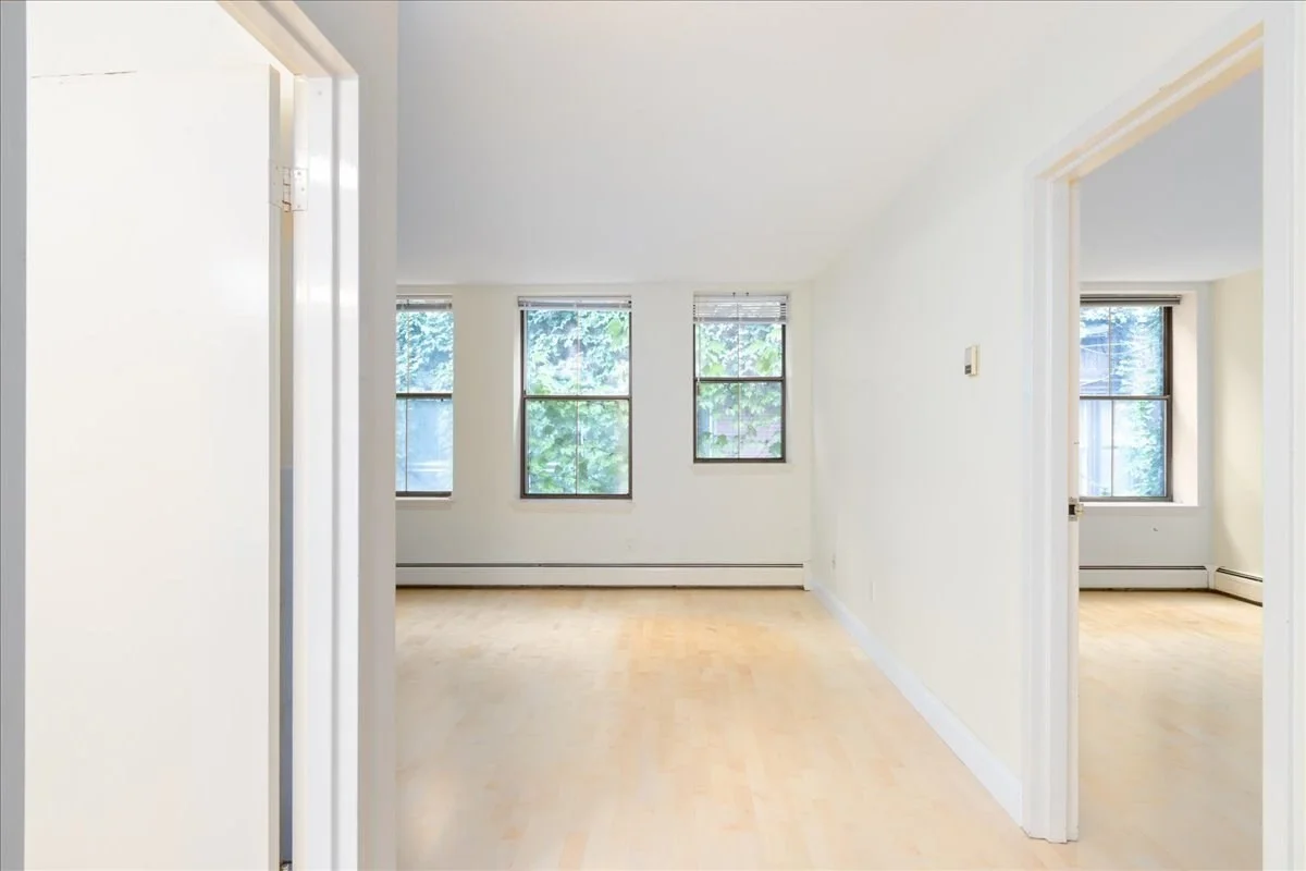 2 bed, 2 bath apartment for rent at 14 Hancock St Unit 4, Beacon Hill — photo 4 of 26