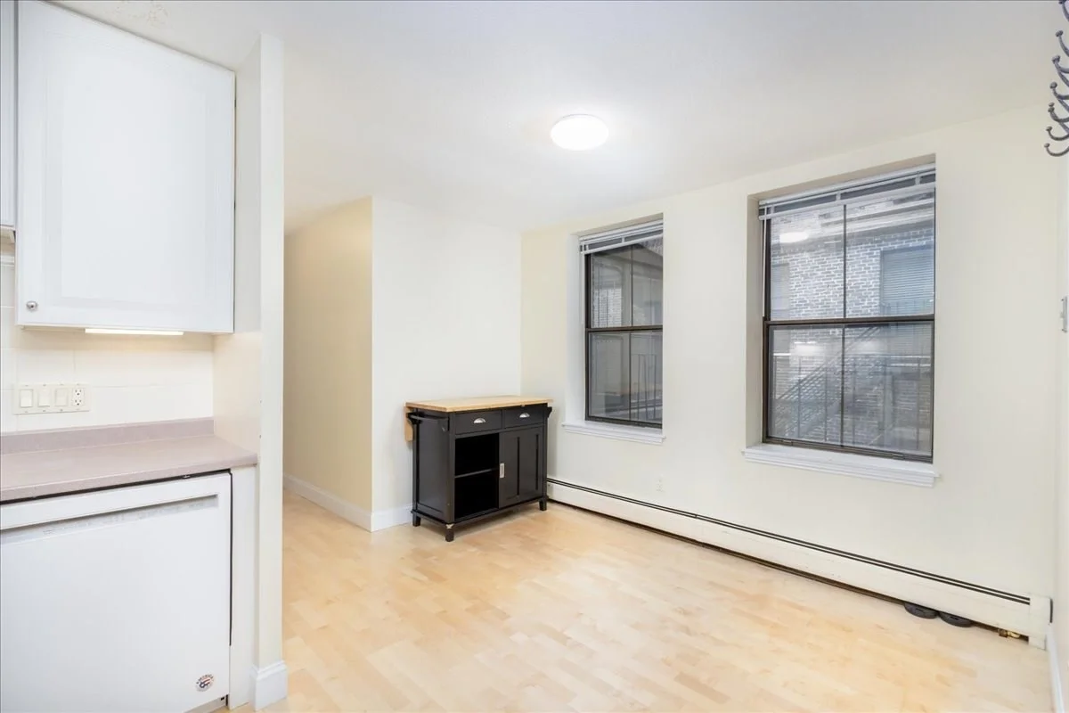 2 bed, 2 bath apartment for rent at 14 Hancock St Unit 4, Beacon Hill — photo 11 of 26