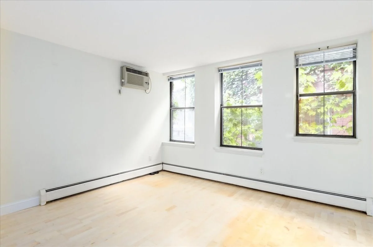 2 bed, 2 bath apartment for rent at 14 Hancock St Unit 4, Beacon Hill — photo 5 of 26