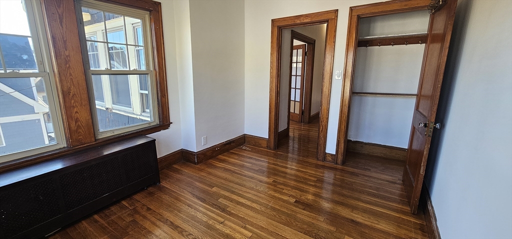 3 bed, 1 bath apartment for rent at 14 Harding Ave Unit 2, Everett — photo 12 of 13
