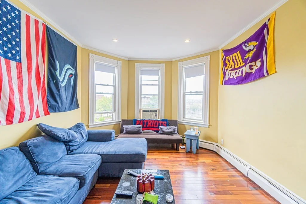 4 bed, 1.5 bath apartment for rent at 14 Harlow St Unit 3, Roxbury — photo 8 of 32