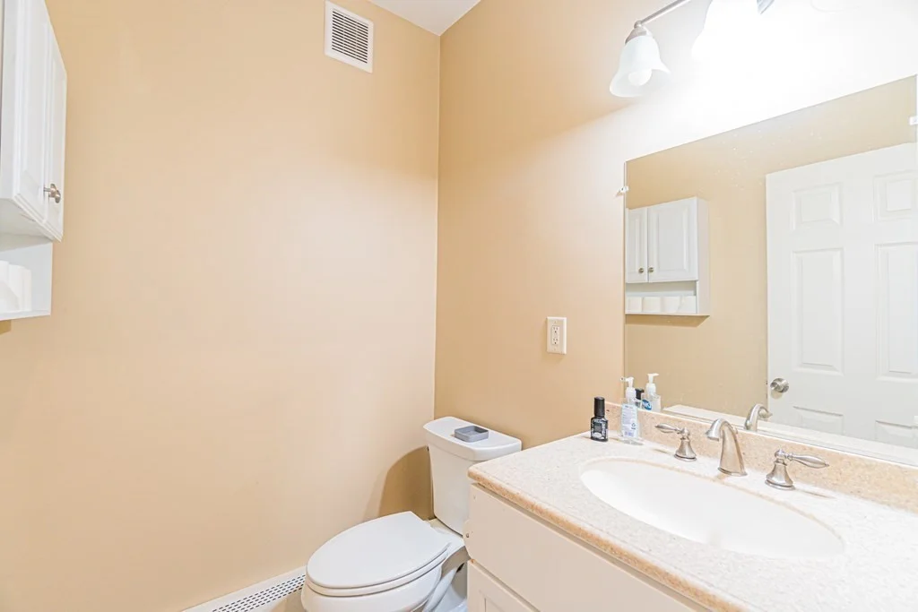 4 bed, 1.5 bath apartment for rent at 14 Harlow St Unit 3, Roxbury — photo 20 of 32