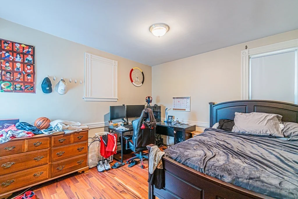 4 bed, 1.5 bath apartment for rent at 14 Harlow St Unit 3, Roxbury — photo 16 of 32