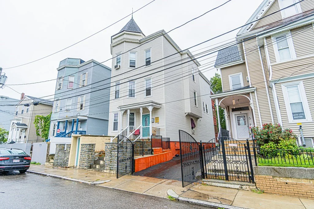 4 bed, 1.5 bath apartment for rent at 14 Harlow St Unit 3, Roxbury — photo 32 of 32
