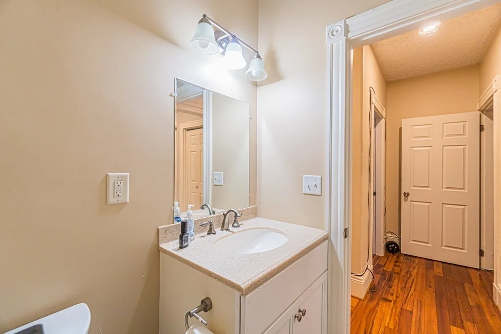 4 bed, 1.5 bath apartment for rent at 14 Harlow St Unit 3, Roxbury — photo 19 of 32