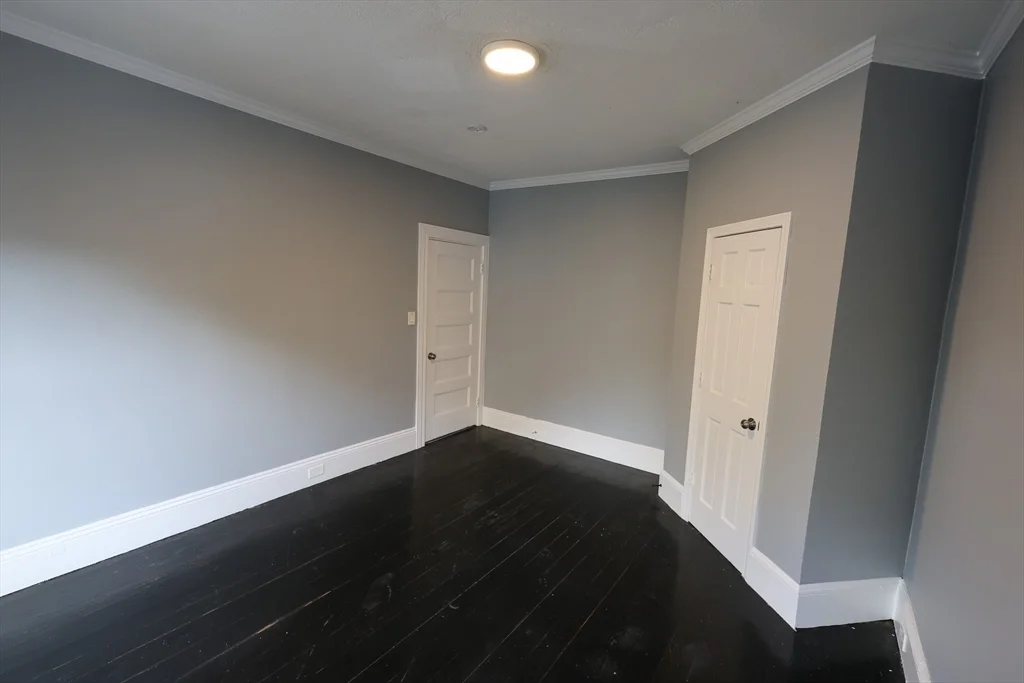 4 bed, 1 bath apartment for rent at 14 Hartwell St Unit 3, Dorchester — photo 20 of 21