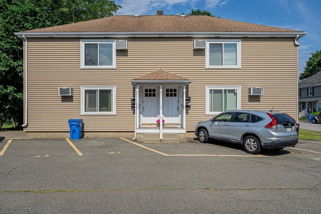 1 bed, 1 bath apartment for rent at 14 Hartwell St Unit B, Waltham — photo 20 of 24