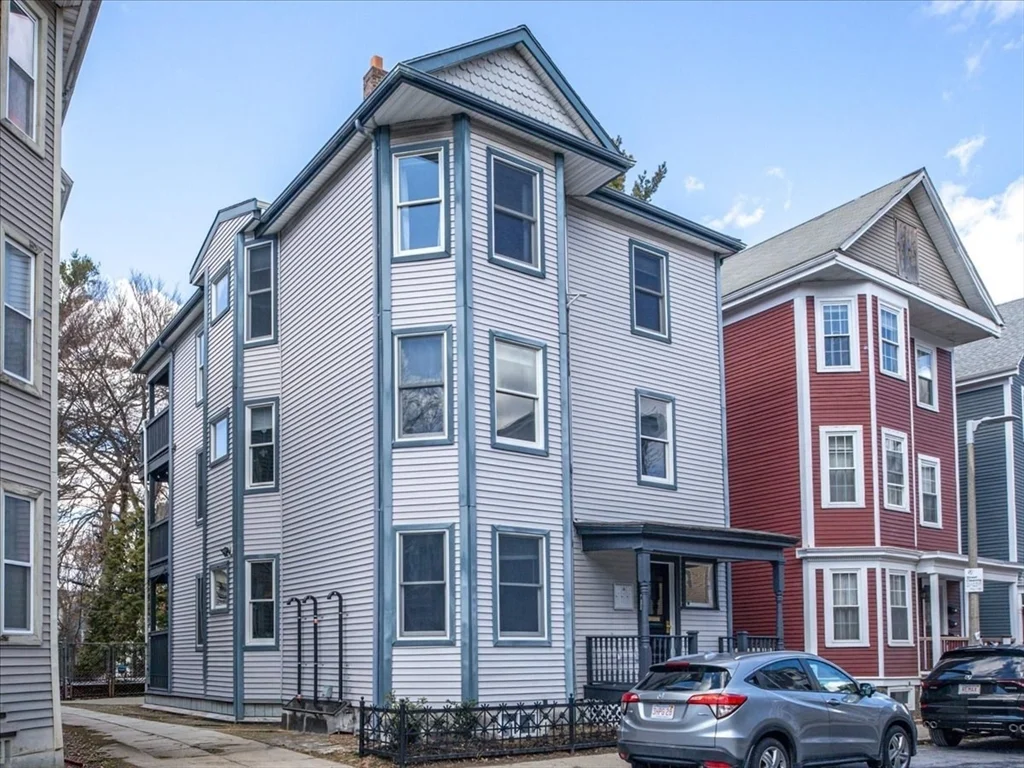 2 bed, 1 bath apartment for rent at 14 Haverford St Unit 1, Jamaica Plain — photo 21 of 22