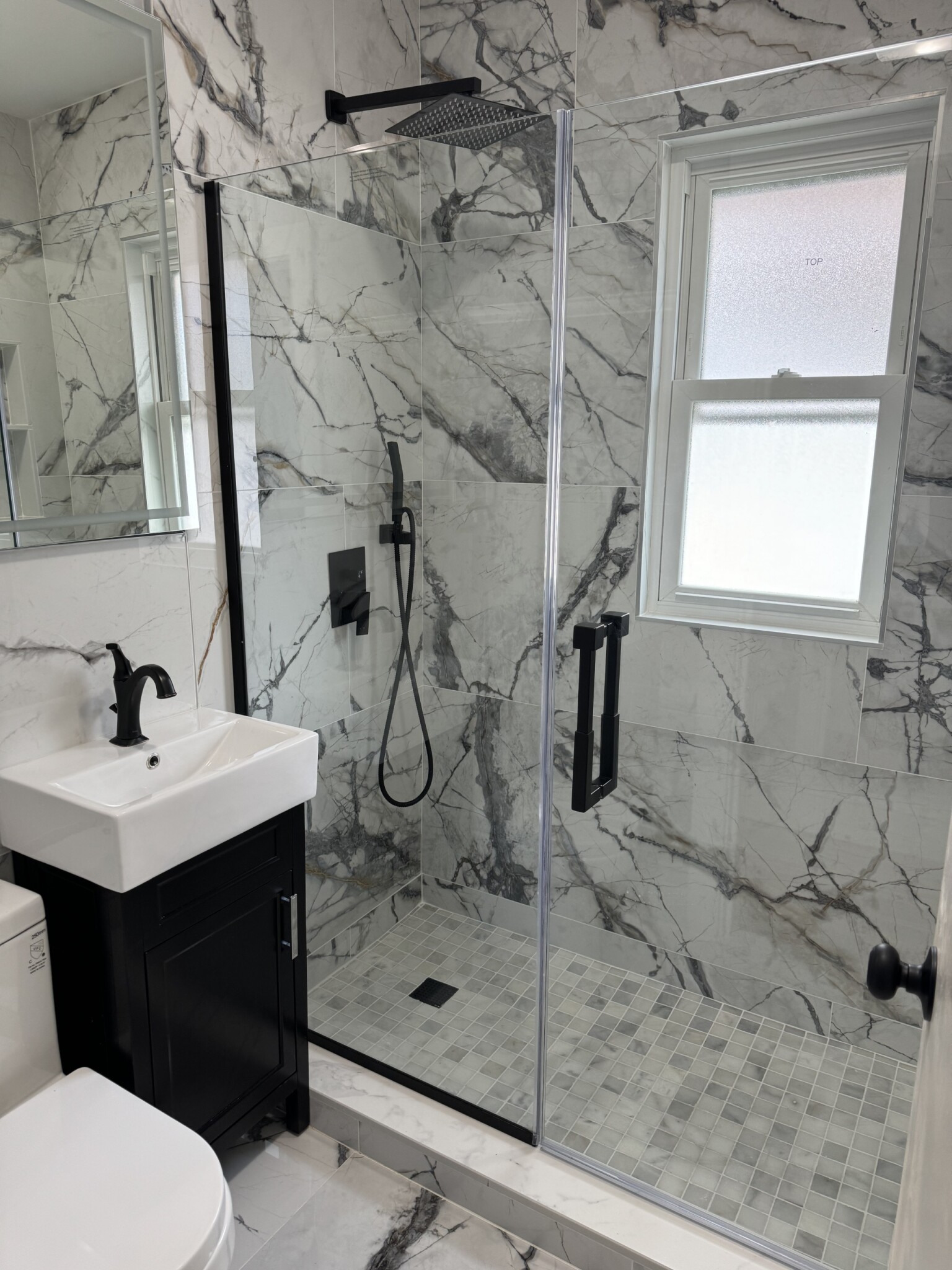 3 bed, 2 bath apartment for rent at 14 Hazelwood St Unit 3, Roxbury — photo 4 of 10